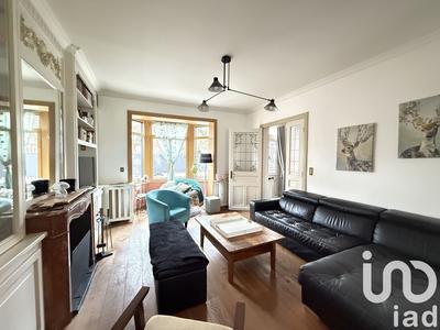 Maison - 204 m² - 8 pièces