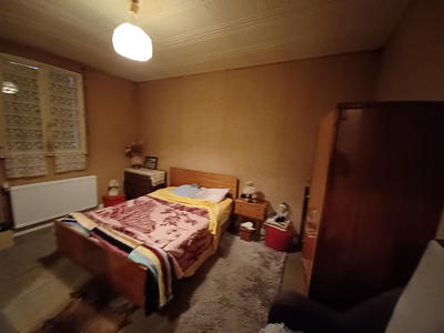 Maison - 90 m² - 7 pièces