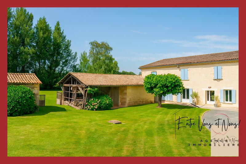 Maison ancienne - 250 m² - 6 pièces