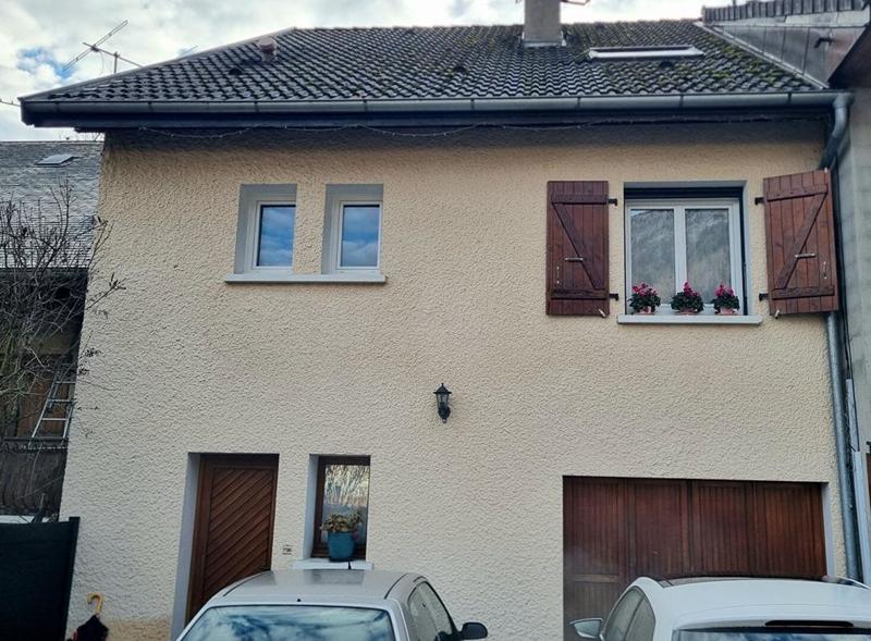 Maison - 110 m² - 4 pièces