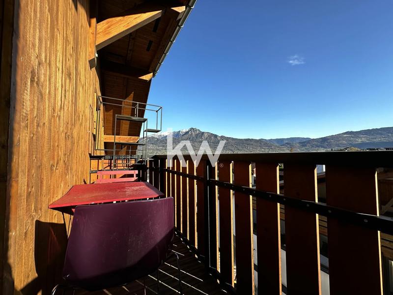 Appartement - 92 m² - 3 pièces