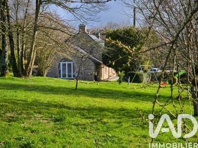 Maison - 176 m² - 7 pièces