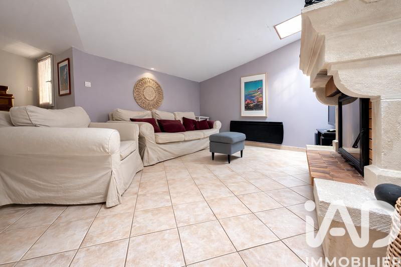 Appartement - 160 m² - 6 pièces