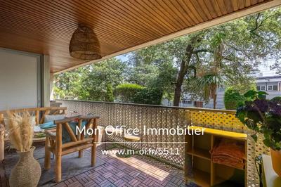 Appartement - 110 m² - 4 pièces