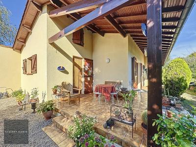 Maison - 101 m² - 4 pièces