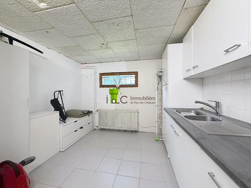 Maison - 92 m² - 4 pièces