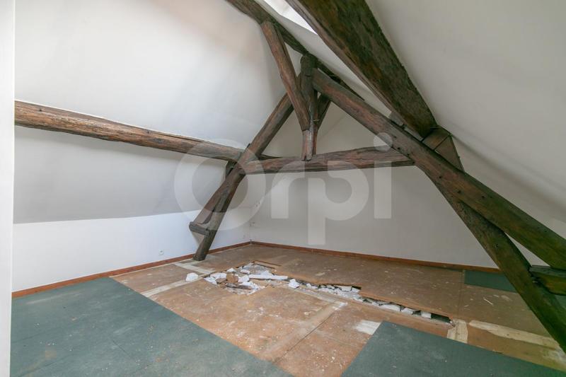 Immeuble - 216 m² - 5 pièces