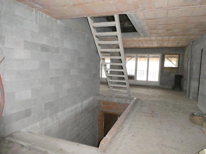 Propriété - 3 000 m² - 40 pièces