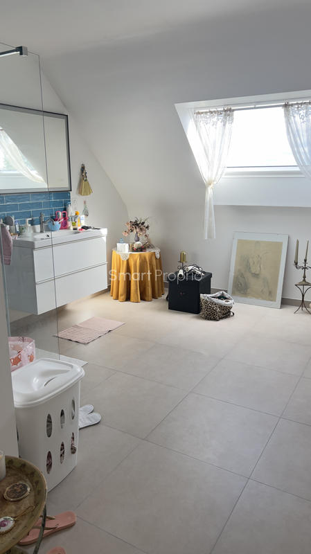 Villa - 350 m² - 8 pièces