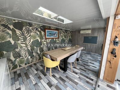 Maison - 170 m² - 6 pièces