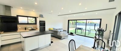 Maison - 125 m² - 6 pièces