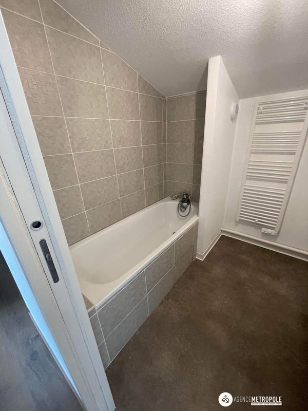 Appartement - 91 m² - 4 pièces