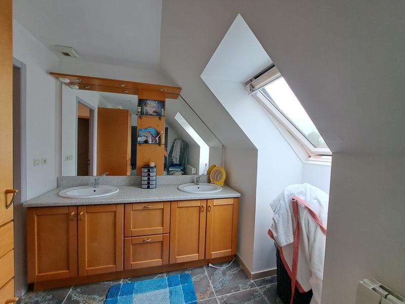 Maison - 170 m² - 6 pièces