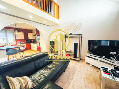 Maison - 106 m² - 5 pièces