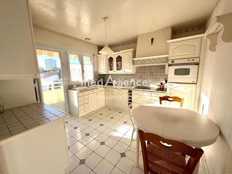 Maison - 193 m² - 7 pièces