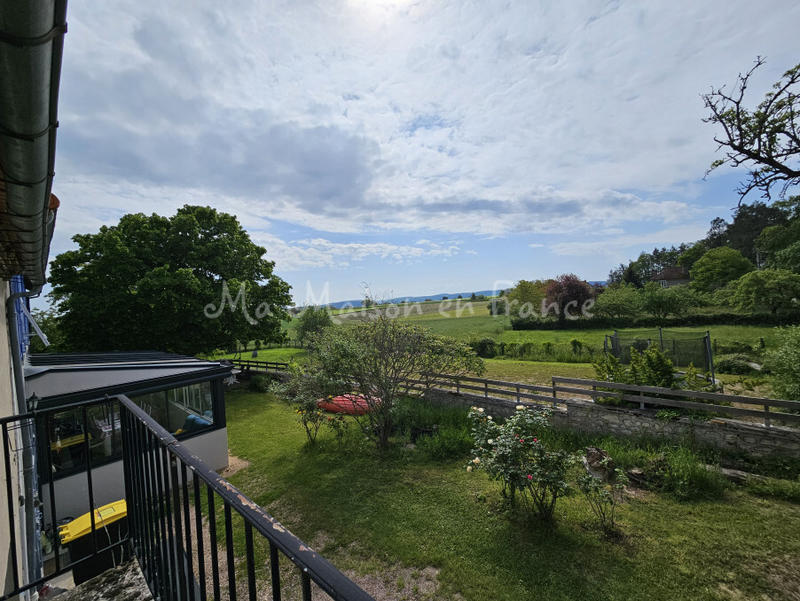 Maison - 200 m² - 7 pièces