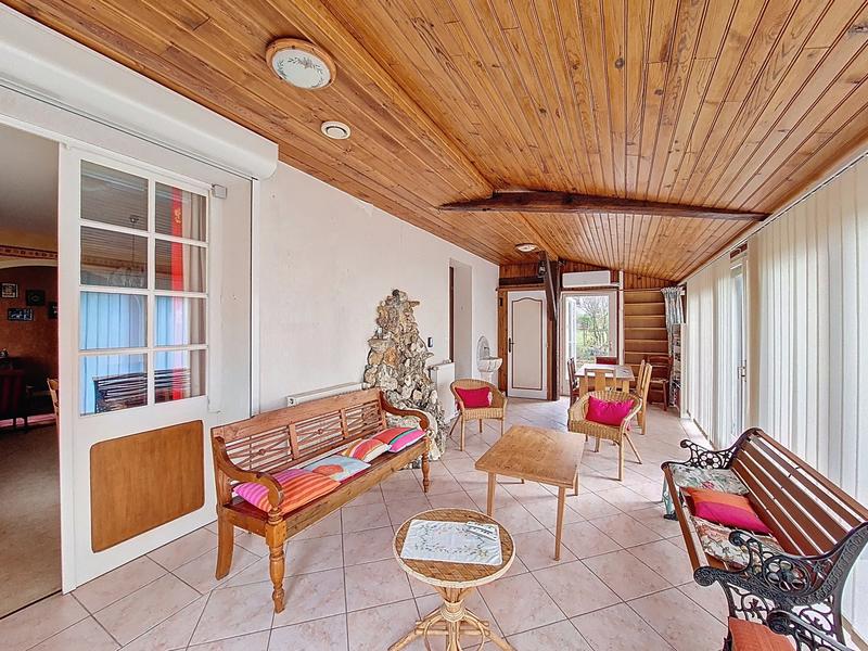 Maison - 168 m² - 8 pièces