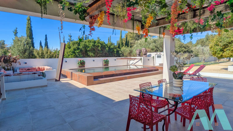 Maison - 105 m² - 4 pièces