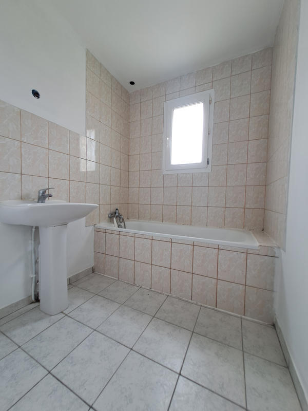 Maison - 87 m² - 5 pièces