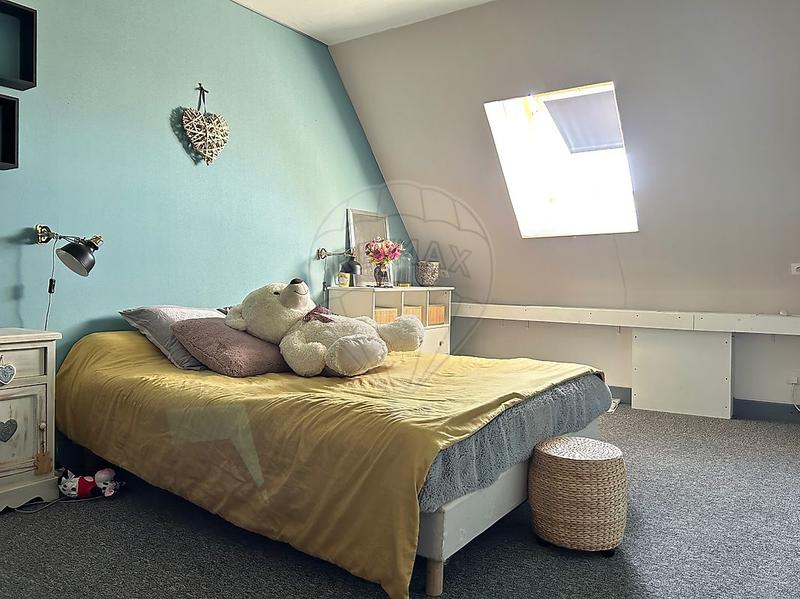 Demeure - 318 m² - 13 pièces