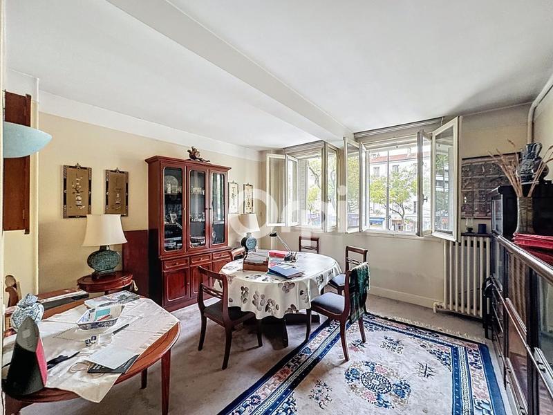 Appartement - 110 m² - 6 pièces