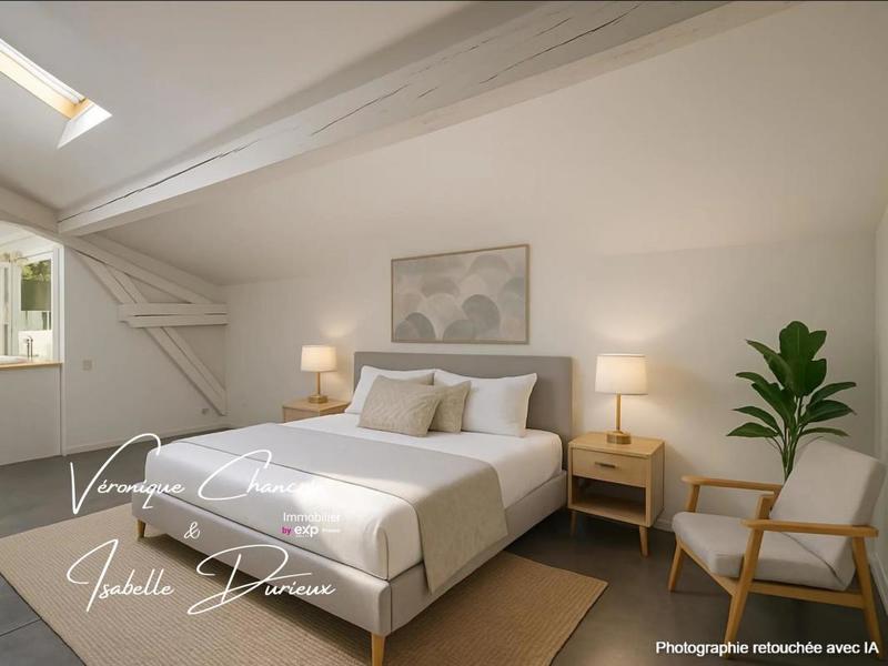 Loft - 181 m² - 5 pièces