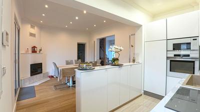 Maison - 170 m² - 6 pièces