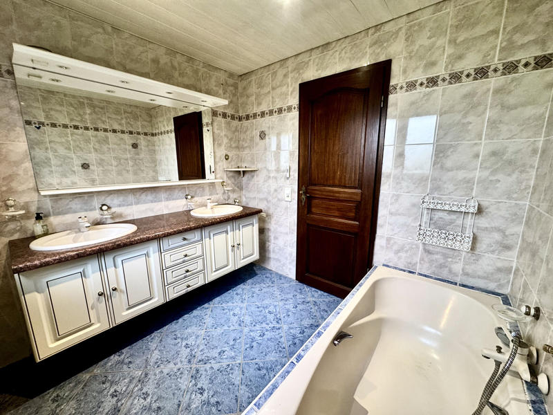 Maison - 129 m² - 5 pièces