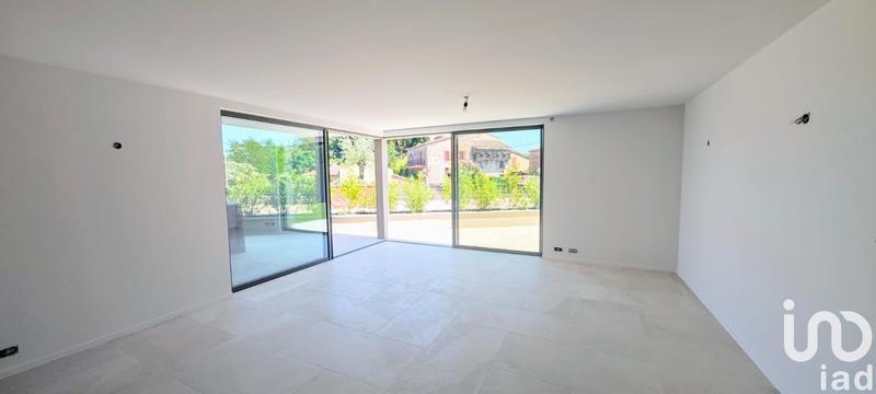 Appartement - 139 m² - 3 pièces