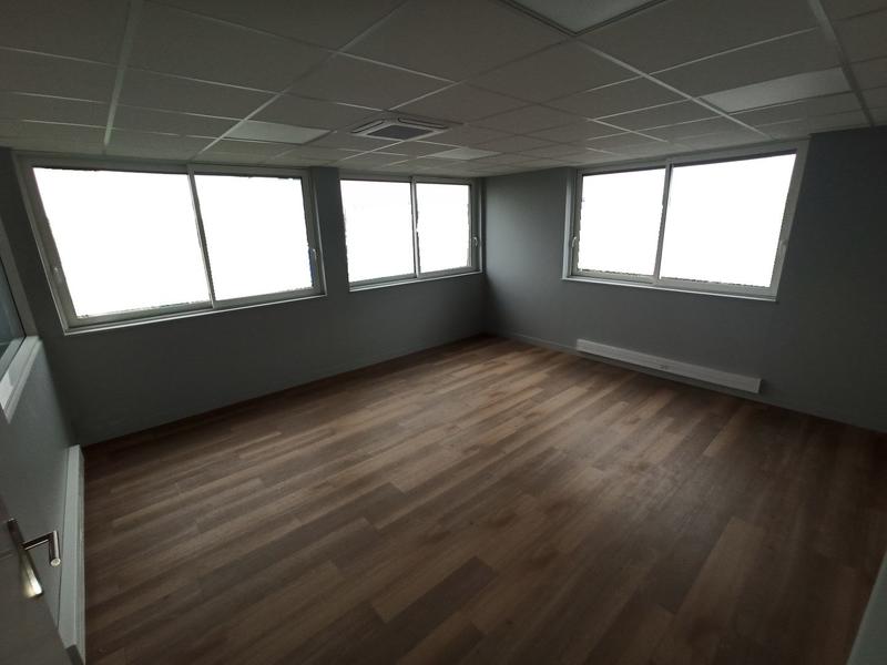 Bureau - 346 m²