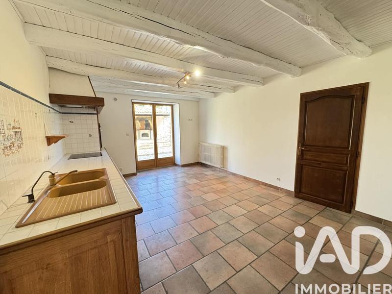 Maison - 198 m² - 9 pièces