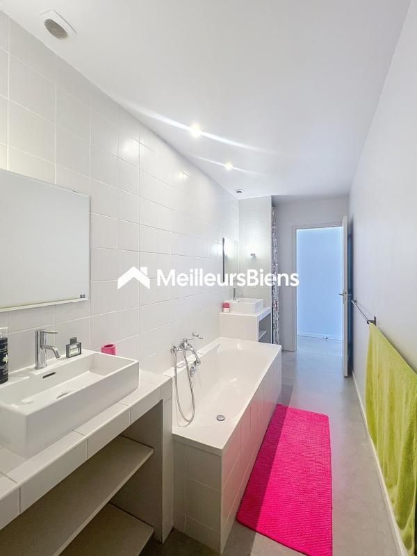 Maison d'architecte - 172 m² - 6 pièces