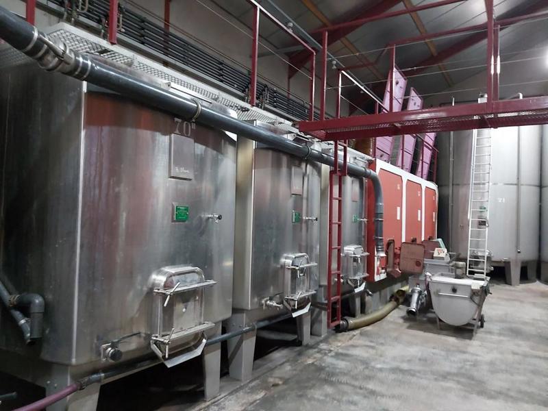 Propriété - 212 m² - 5 pièces