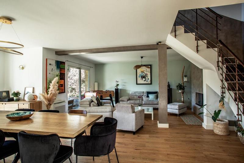 Maison - 146 m² - 6 pièces