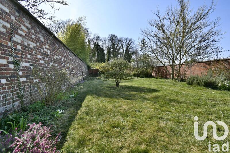 Maison - 248 m² - 5 pièces