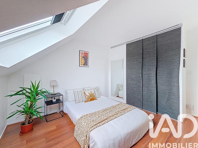 Maison - 172 m² - 8 pièces