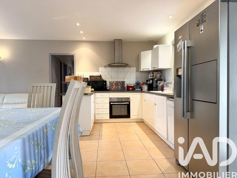 Maison - 94 m² - 4 pièces