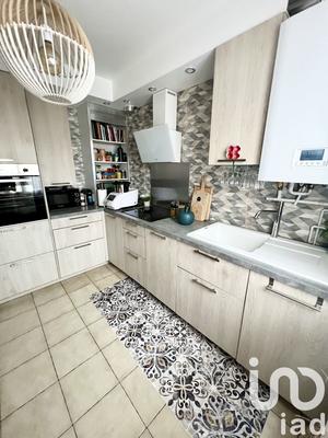 Maison - 71 m² - 4 pièces