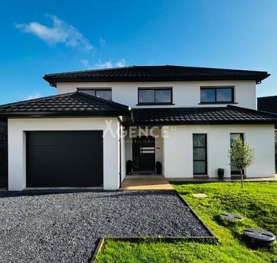 Maison - 176 m² - 6 pièces