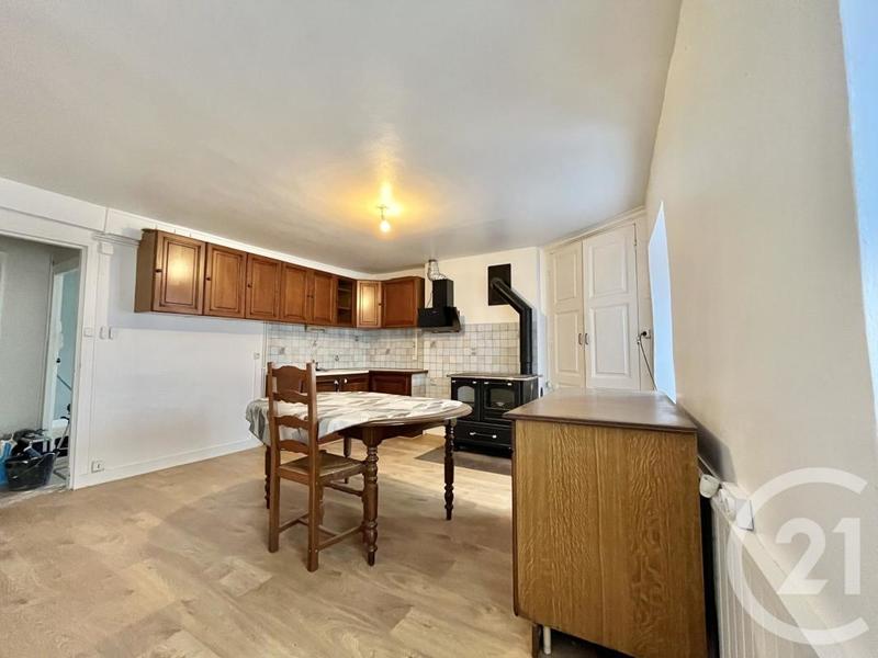 Maison en pierre - 101 m² - 5 pièces