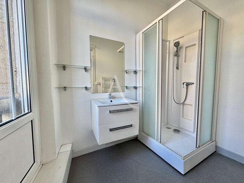 Appartement - 115 m² - 5 pièces