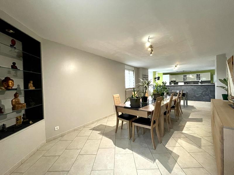 Maison ancienne - 263 m² - 8 pièces