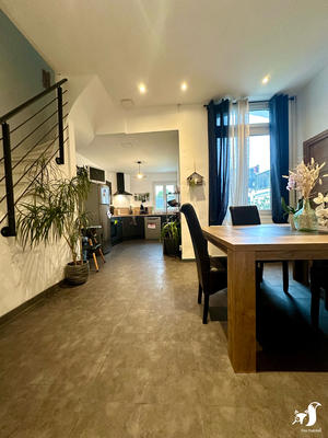 Maison - 120 m² - 5 pièces