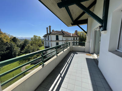 Appartement - 100 m² - 4 pièces