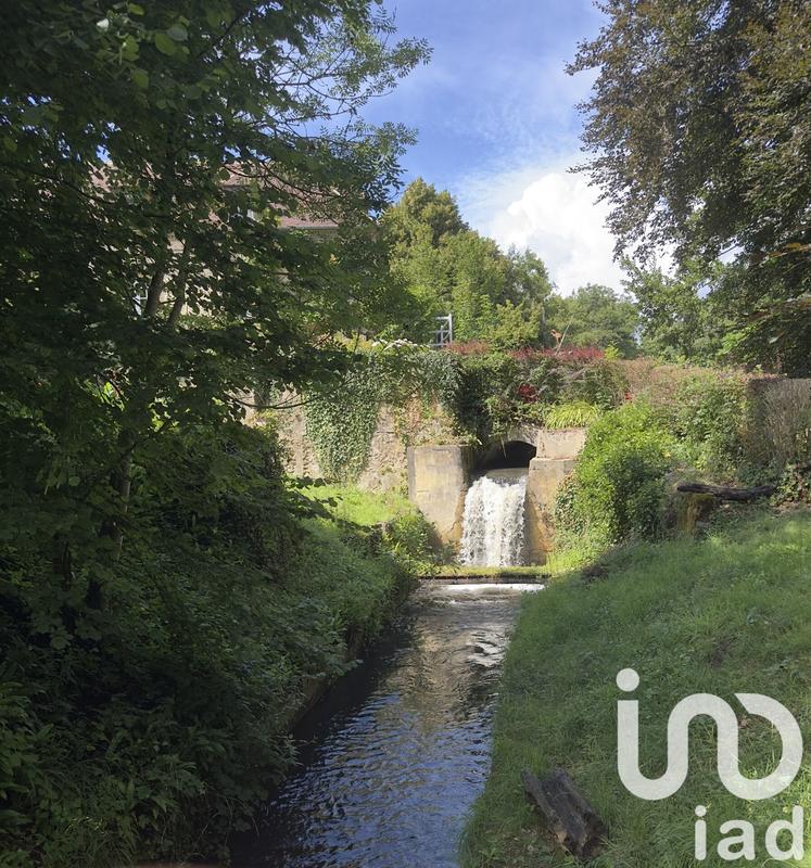 Maison - 186 m² - 9 pièces