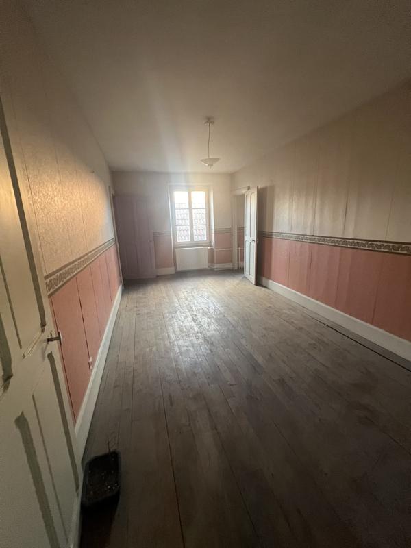 Appartement - 181 m² - 5 pièces