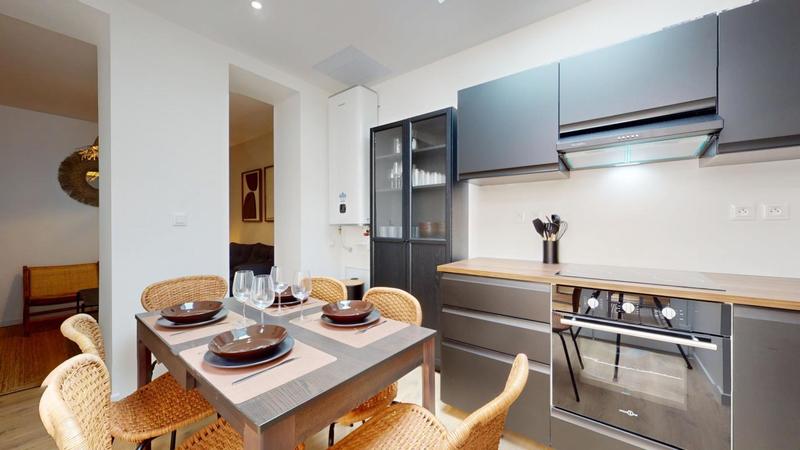 Maison - 90 m² - 6 pièces