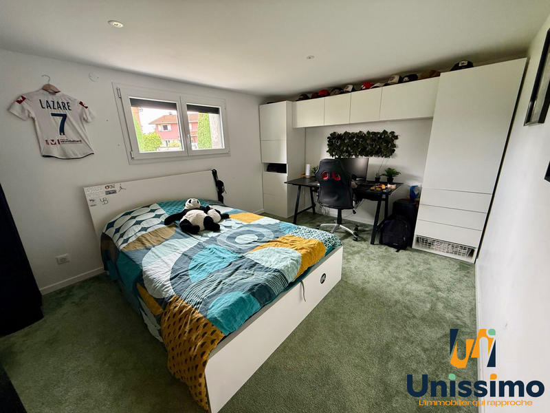 Maison - 150 m² - 5 pièces