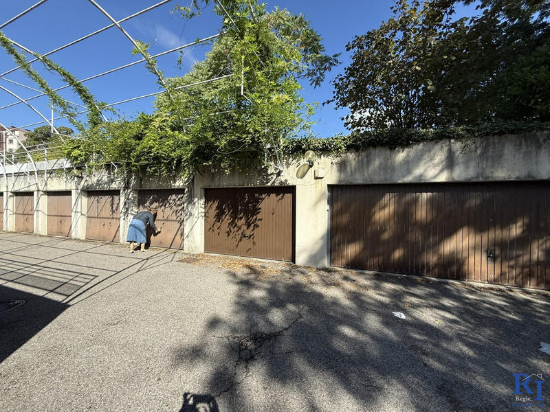 Appartement - 84 m² - 3 pièces