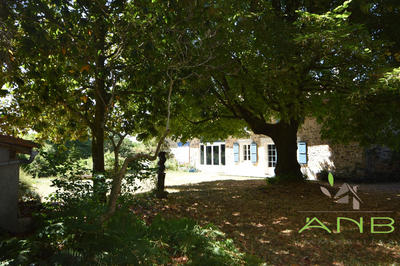 Maison ancienne - 170 m² - 6 pièces